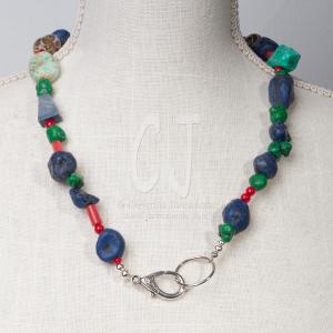 The Mask "ART JEWELRY" by Christina Jarmolinski