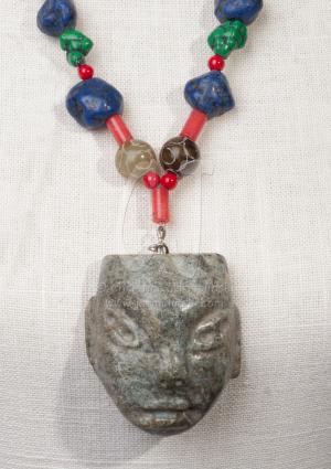 The Mask "ART JEWELRY" by Christina Jarmolinski