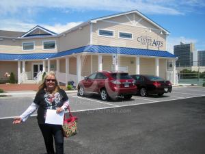 Ocean City Art League, MD.  Christina Jarmolinski-photos by Rob de Koter