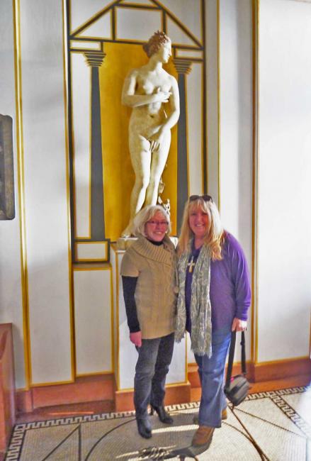 Eva, art collector and Christina Jarmolinski at the Stuck Villa in Germany