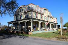 Art Show in Whitehaven, Maryland -the Inn