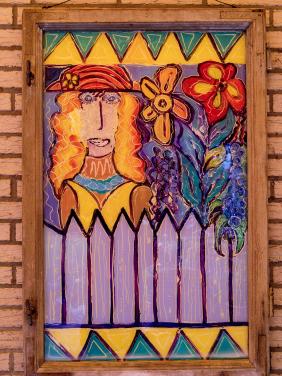 Uschi's-Garden-Girl-with-Hat-on-Glass by Christina Jarmolinski